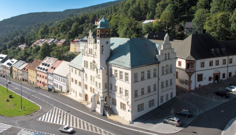 RADNICE KARLOVARSKÉHO KRAJE